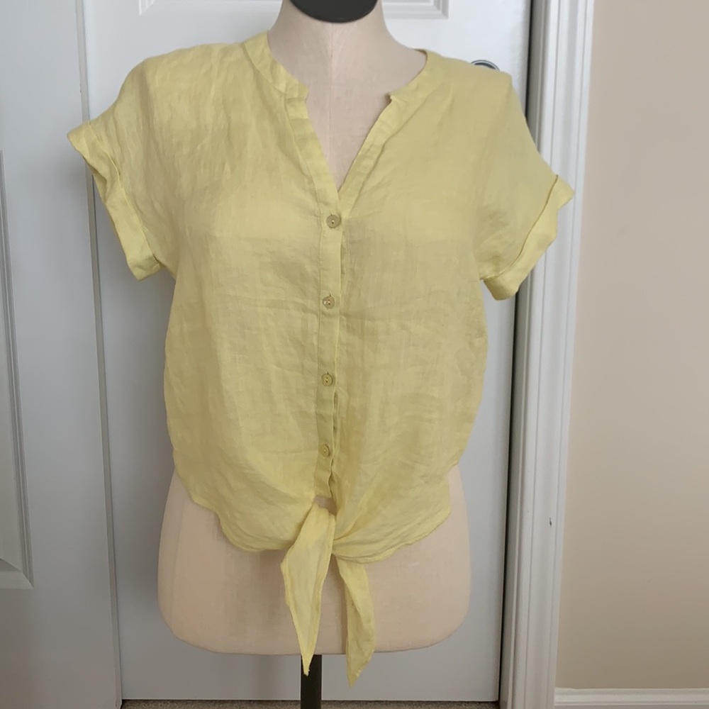 ZOZO - Tie. Front Linen Top Size: M
